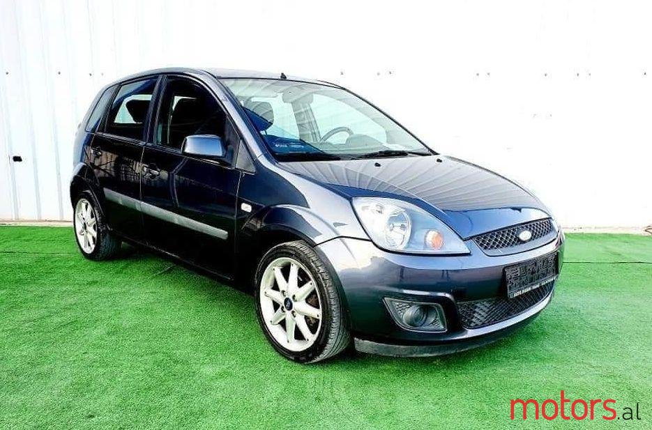2007' Ford Fiesta photo #1