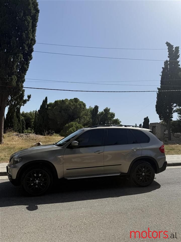 2010' BMW X5 photo #2