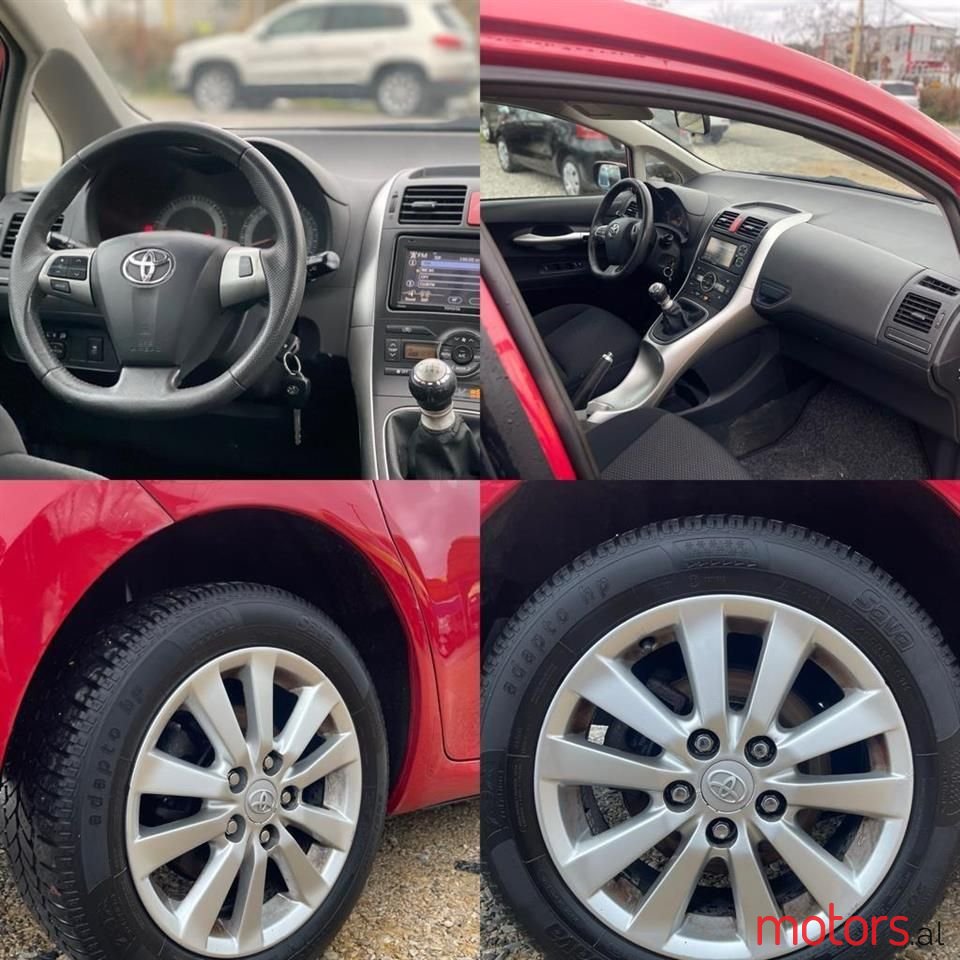 2011' Toyota Auris photo #5