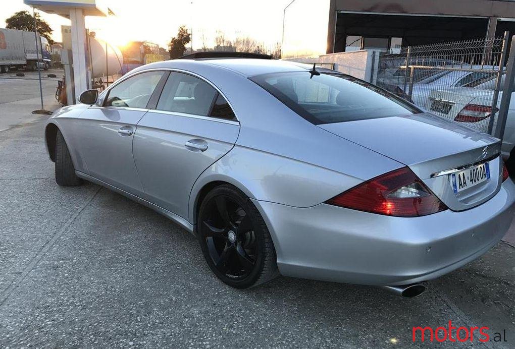 2005' Mercedes-Benz CLS 320 photo #1