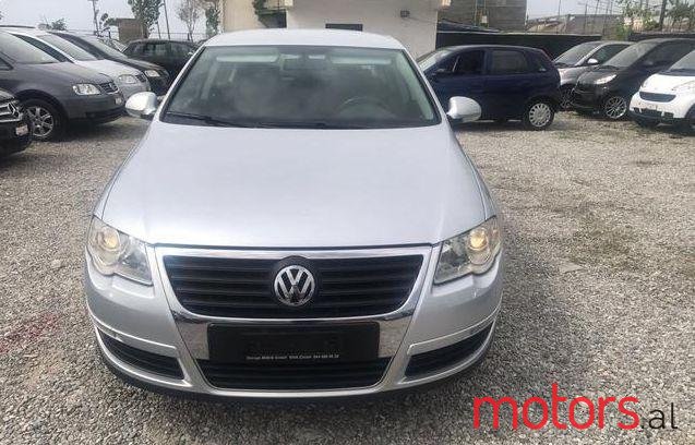 2006' Volkswagen Passat photo #1