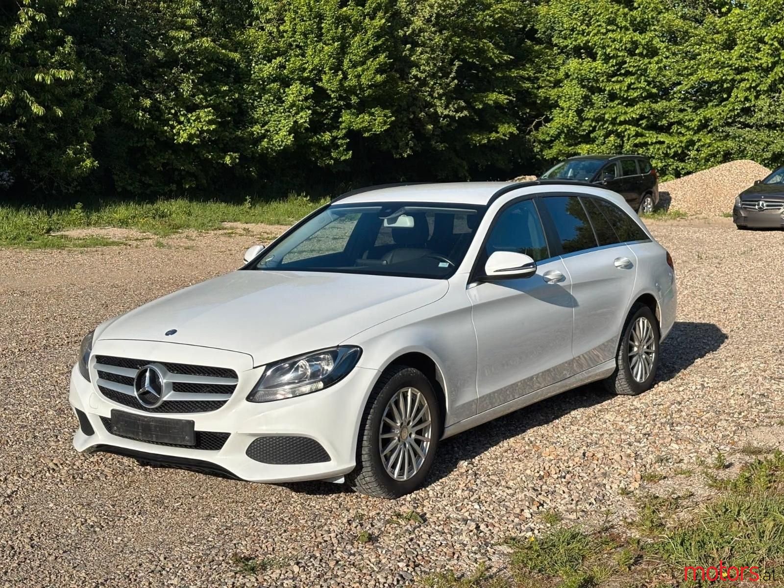 2016' Mercedes-Benz C 200 photo #4