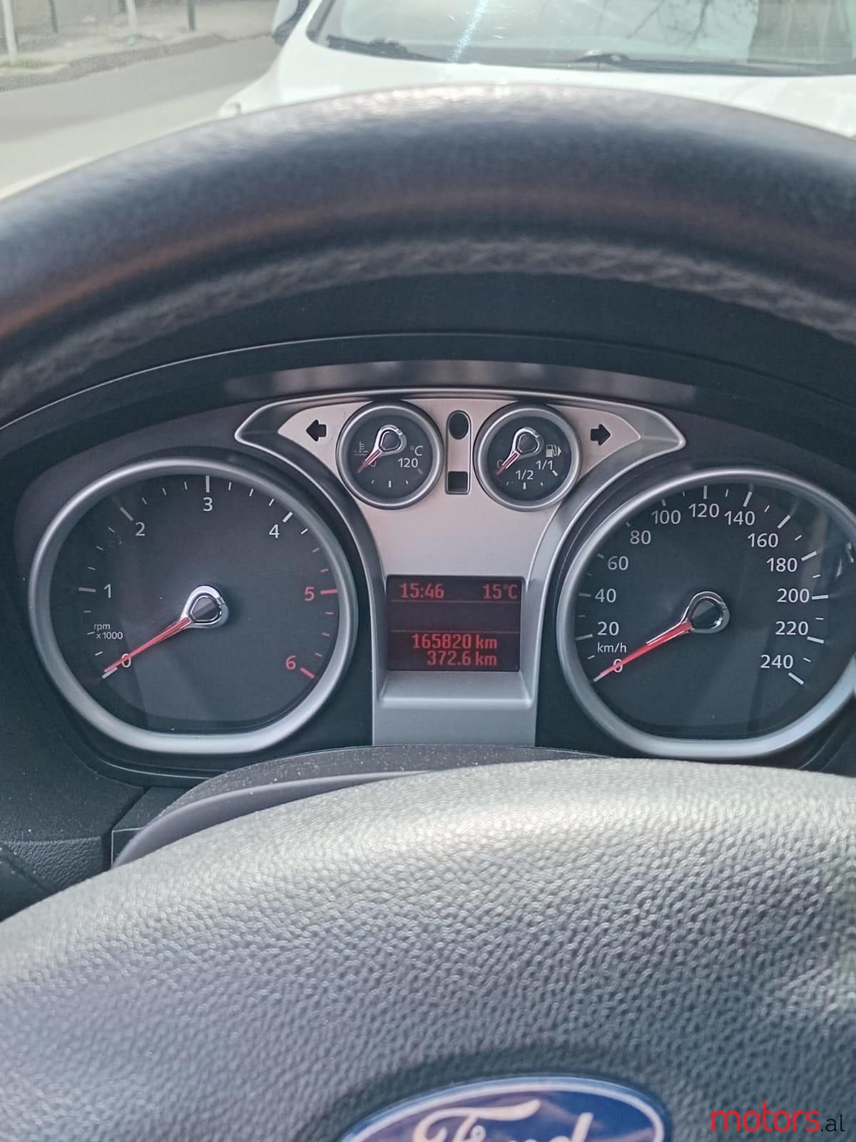 2010' Ford Focus photo #3