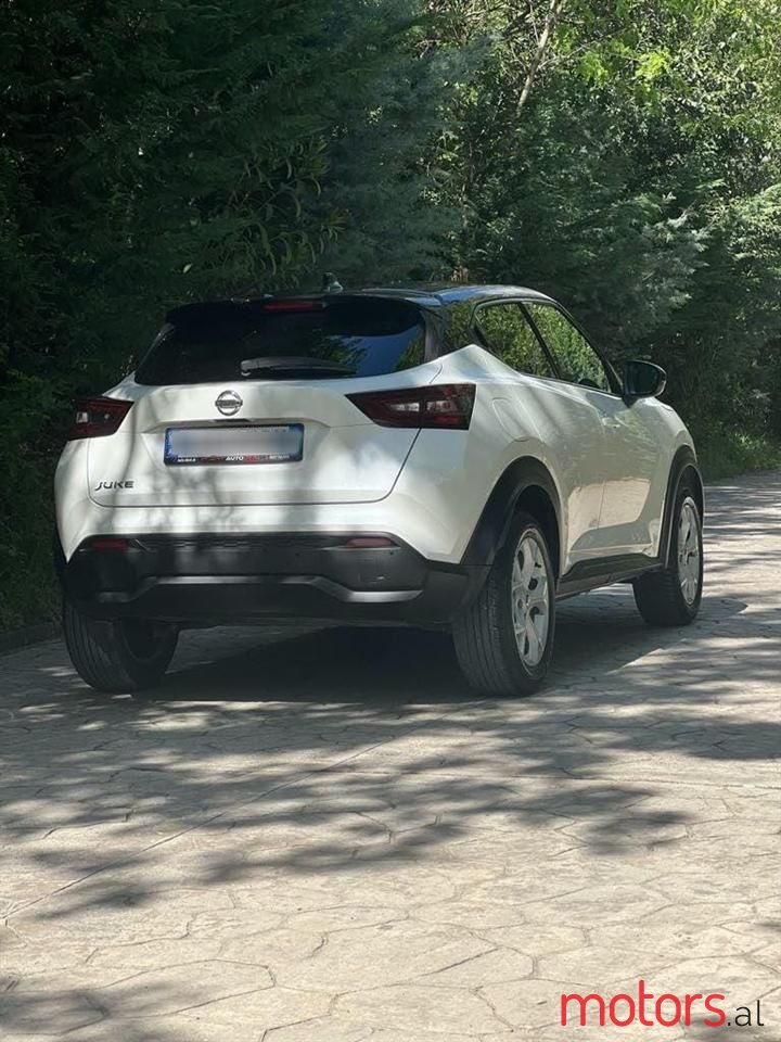 2021' Nissan Juke photo #3
