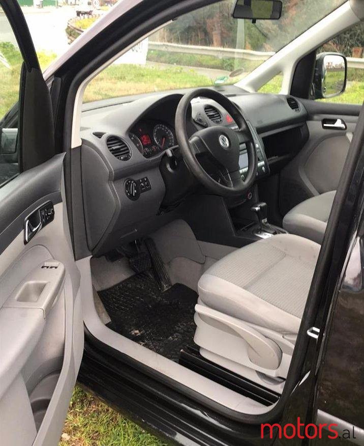 2007' Volkswagen Caddy photo #4