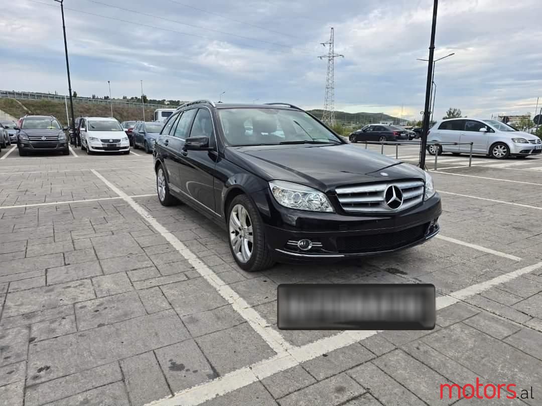 2008' Mercedes-Benz C 220 photo #1