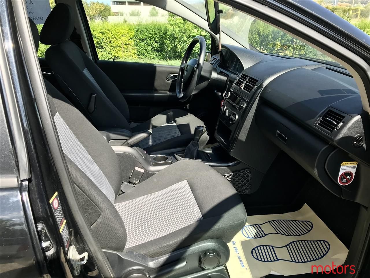 2006' Mercedes-Benz A 180 photo #5