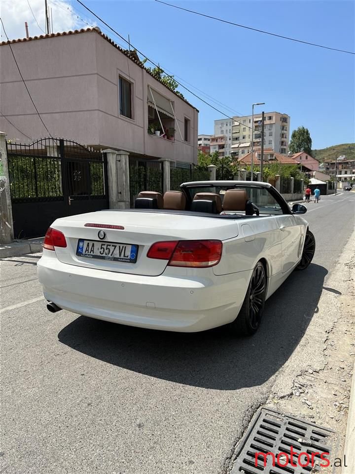 2008' BMW 320 photo #4