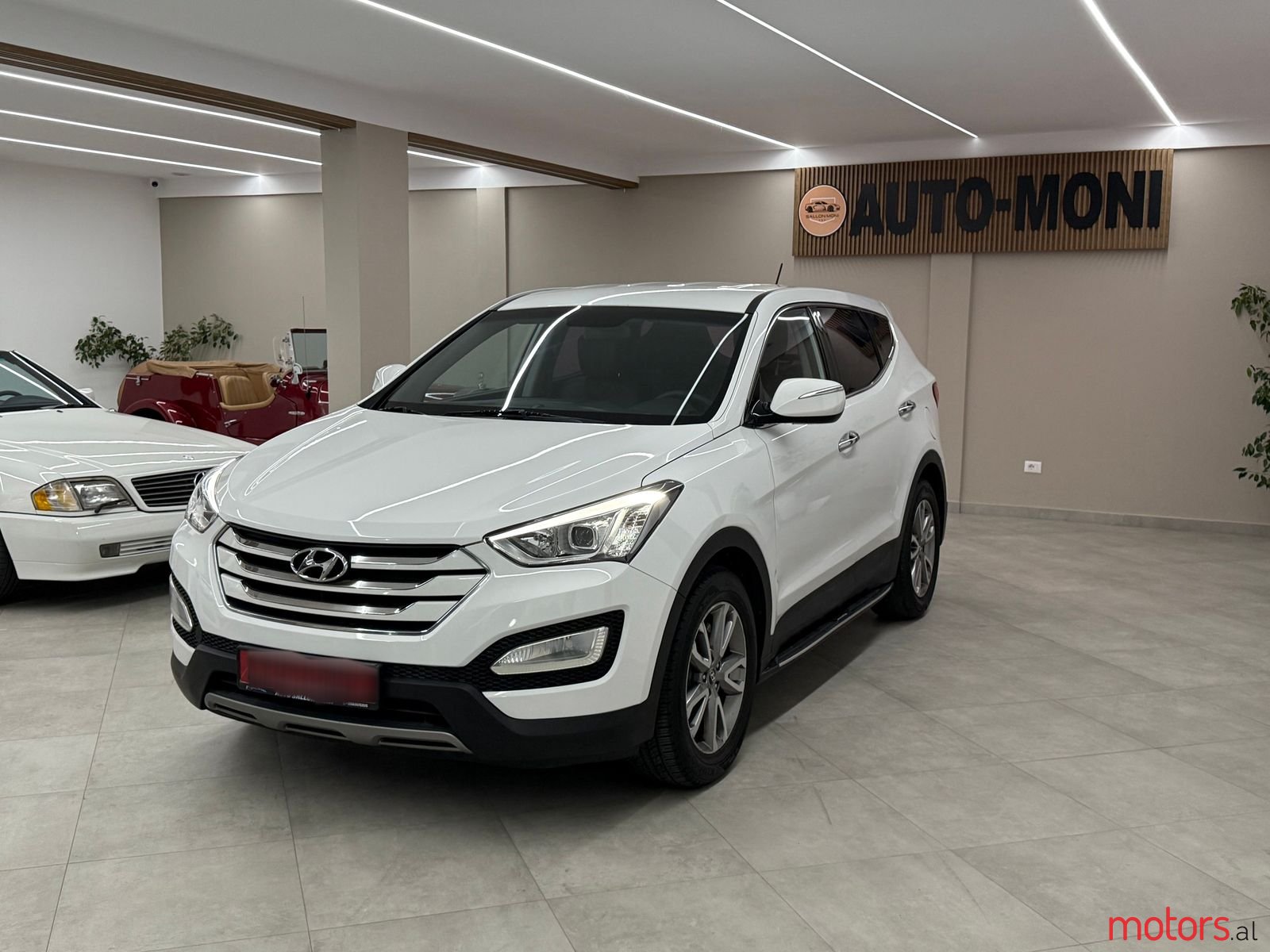 2013' Hyundai Santa Fe photo #1