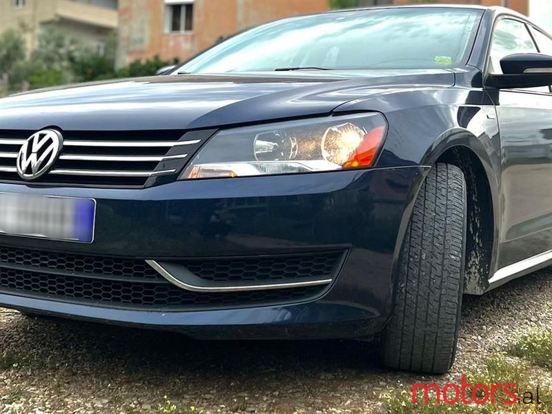 2014' Volkswagen Passat photo #6