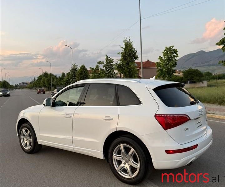 2012' Audi Q5 photo #6