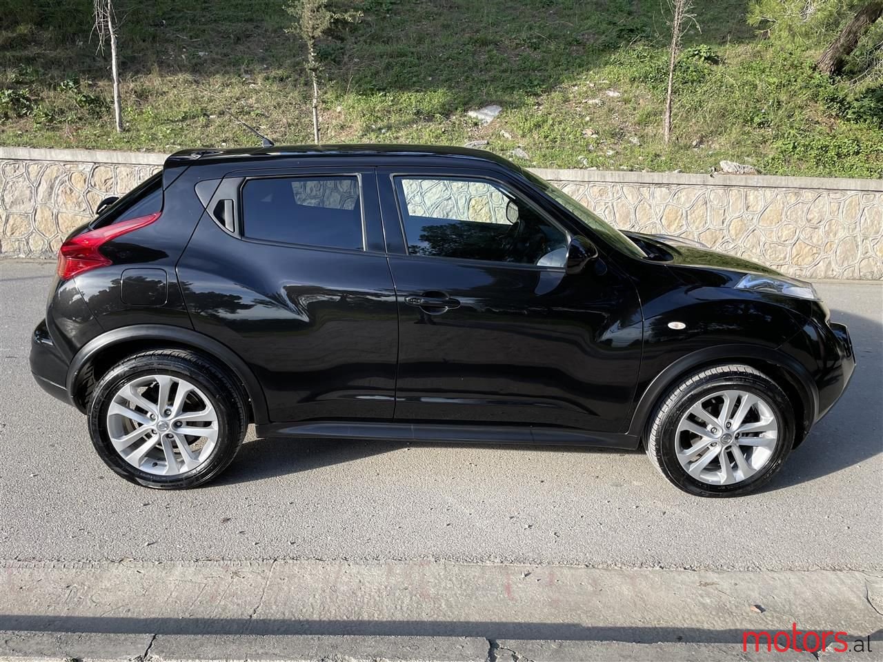 2011' Nissan Juke photo #5