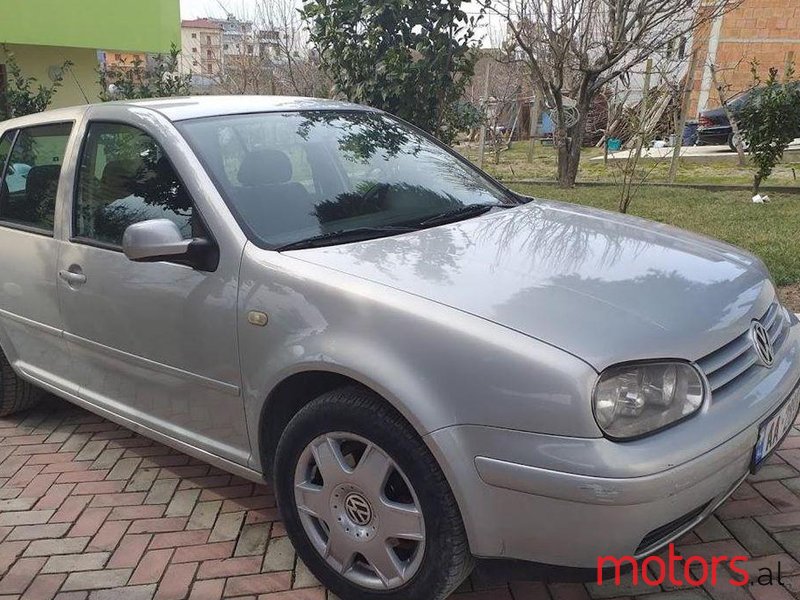 2000' Volkswagen Golf photo #1