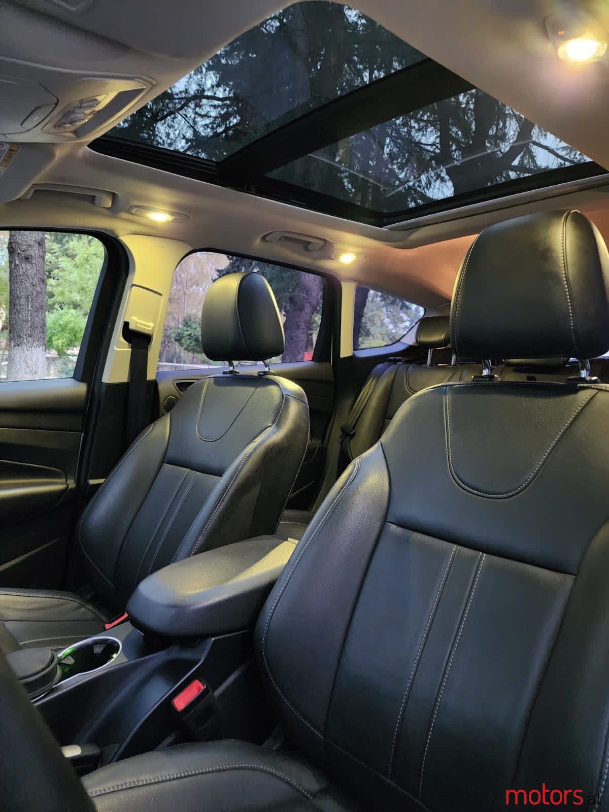 2016' Ford Kuga photo #6