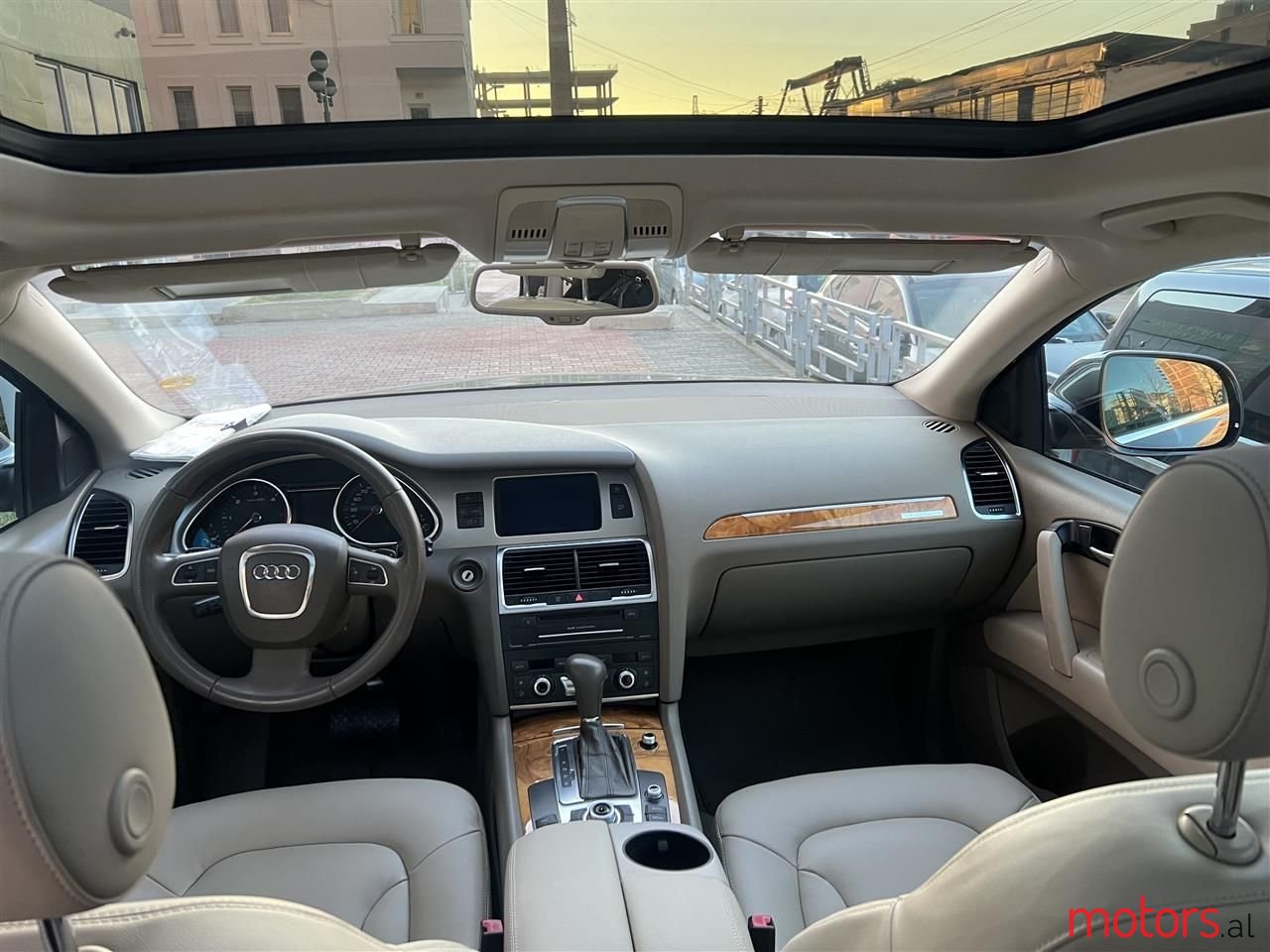 2009' Audi Q7 photo #4