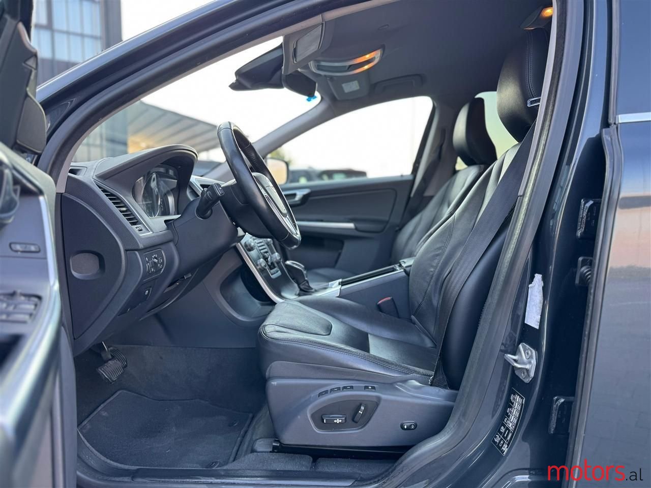 2015' Volvo Xc 60 photo #5