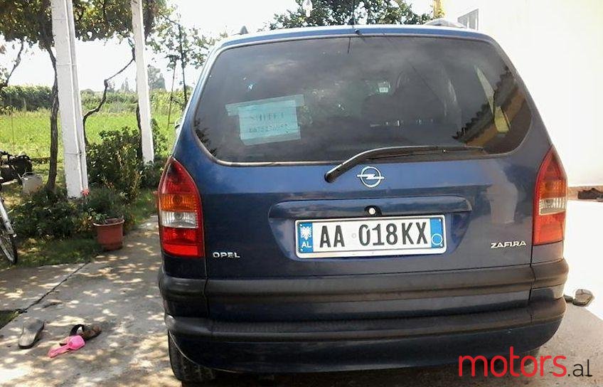 2002' Opel Zafira photo #2
