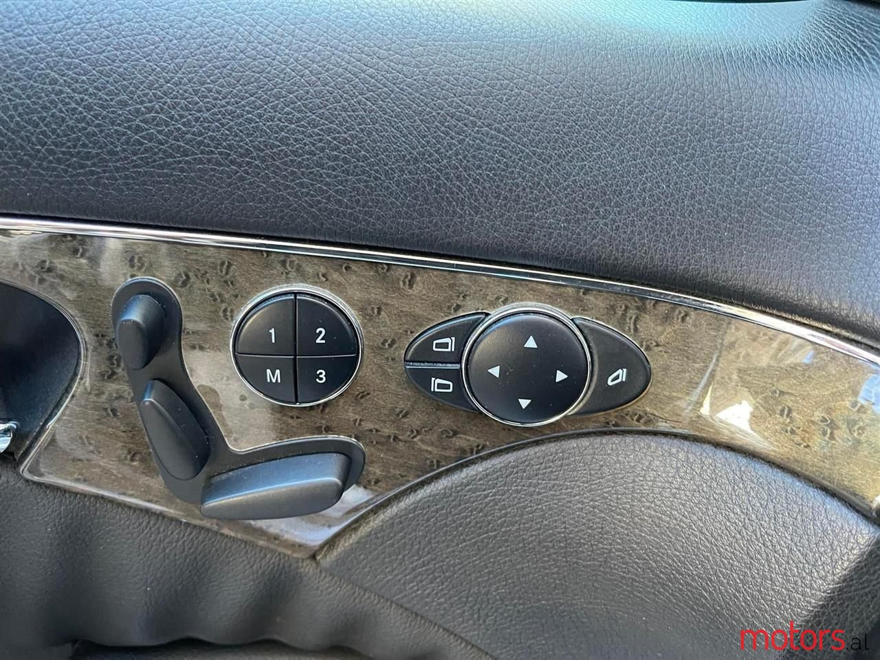 2007' Mercedes-Benz E 280 photo #3