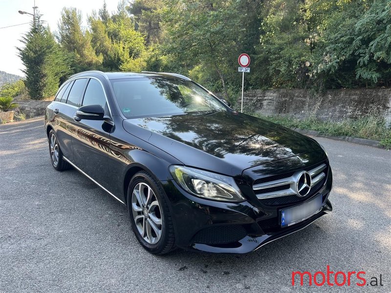 2015' Mercedes-Benz C 220 photo #3