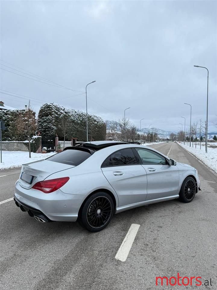 2014' Mercedes-Benz CLA 200 photo #2