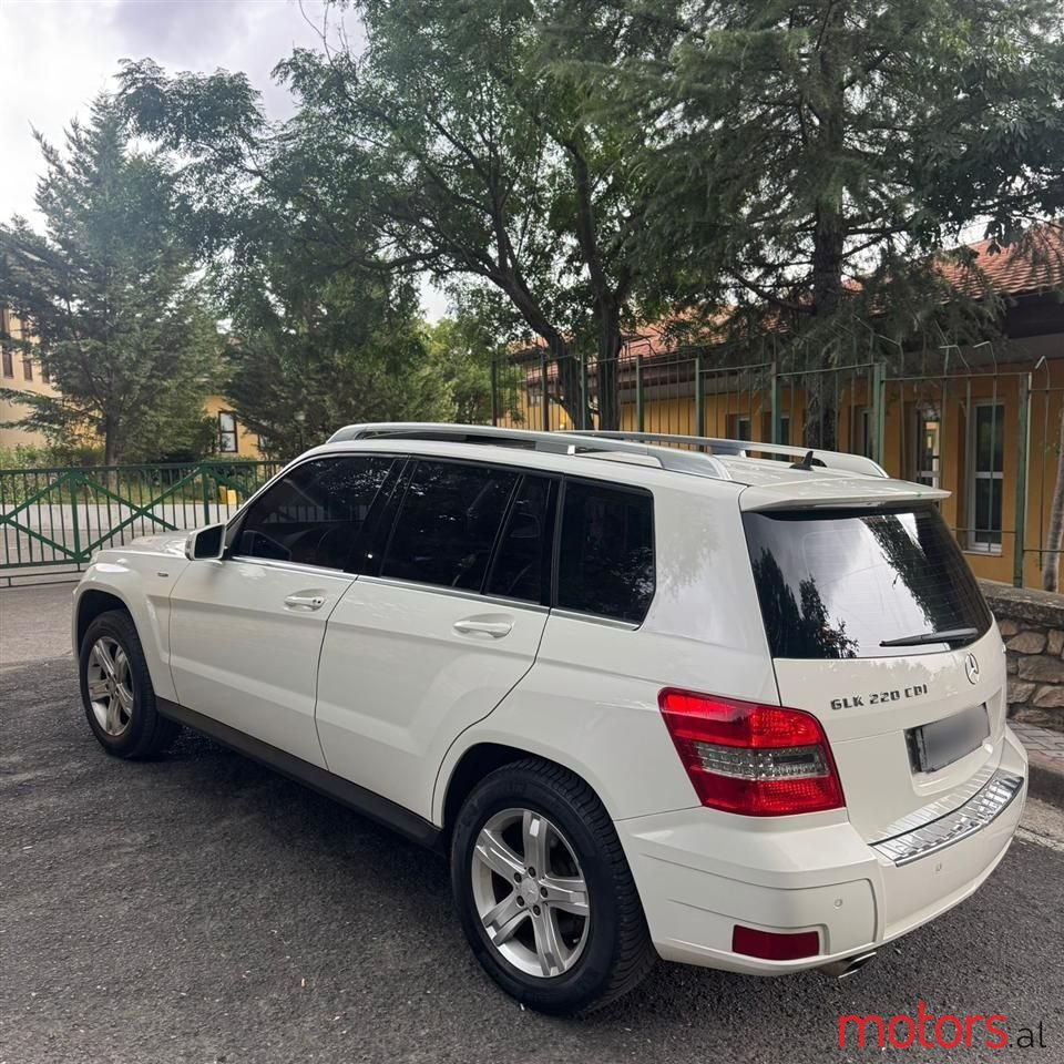 2012' Mercedes-Benz 220 photo #1