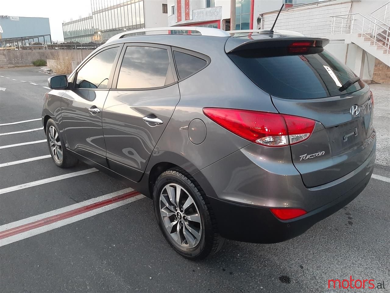 2011' Hyundai Tucson photo #5