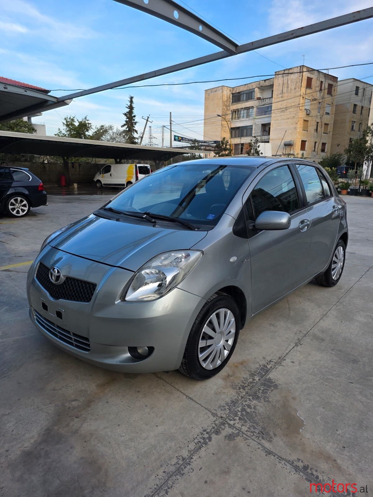 2007' Toyota Yaris photo #3