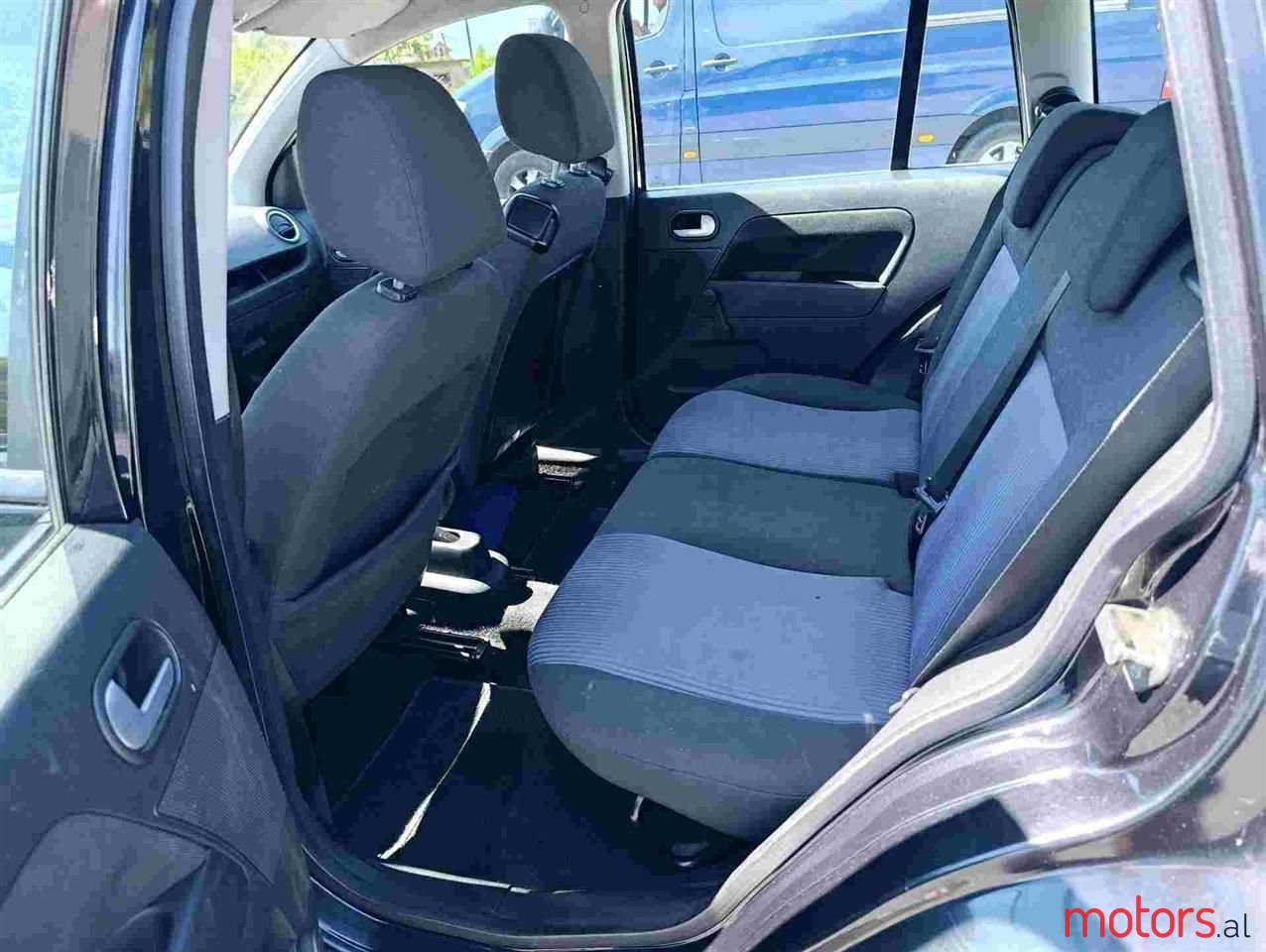 2006' Ford Fusion photo #6