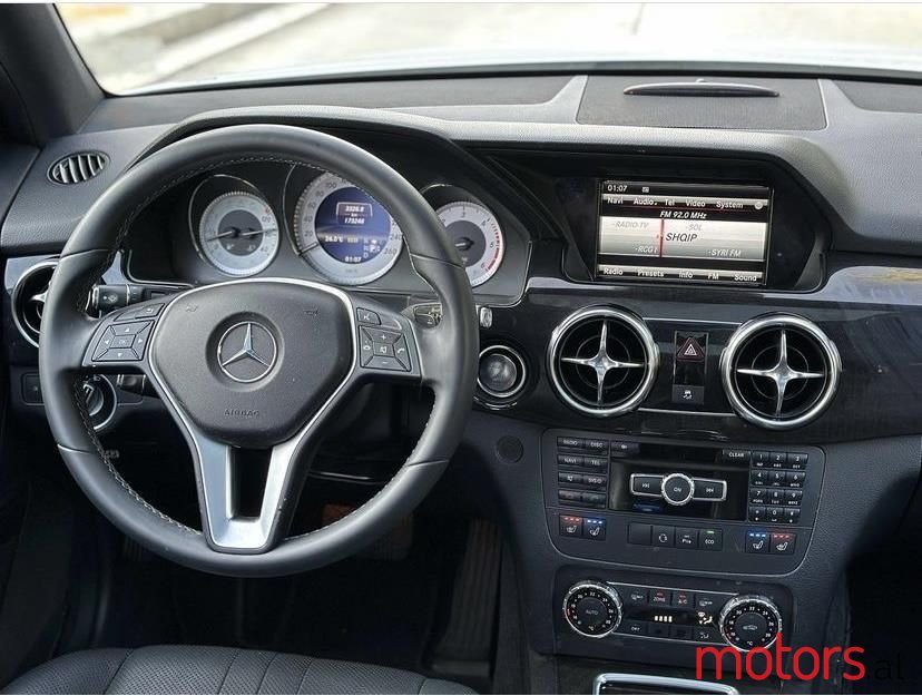 2013' Mercedes-Benz GLK 220 photo #3