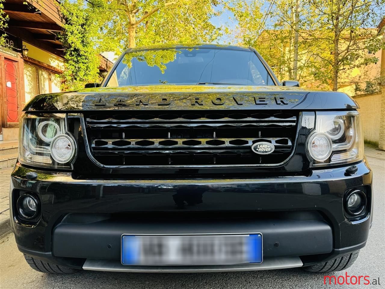 2012' Land Rover Discovery photo #1