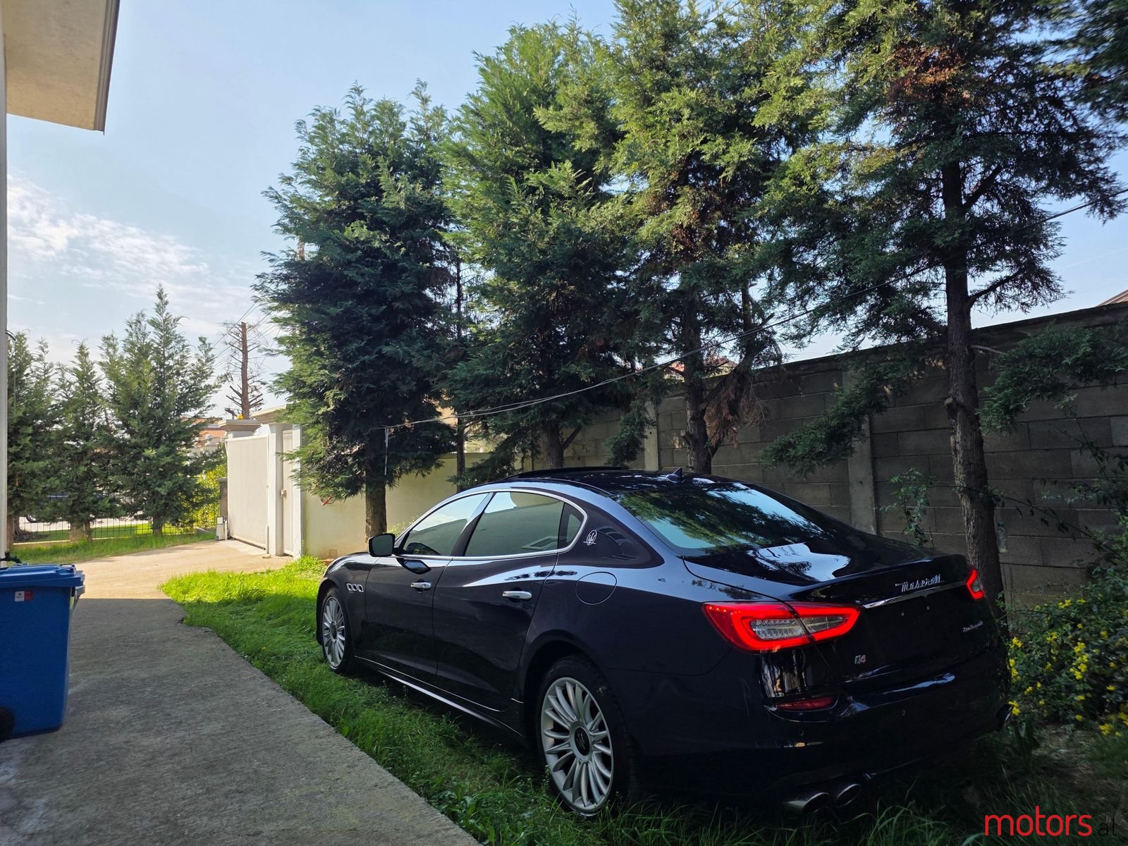 2015' Maserati Quattroporte photo #5