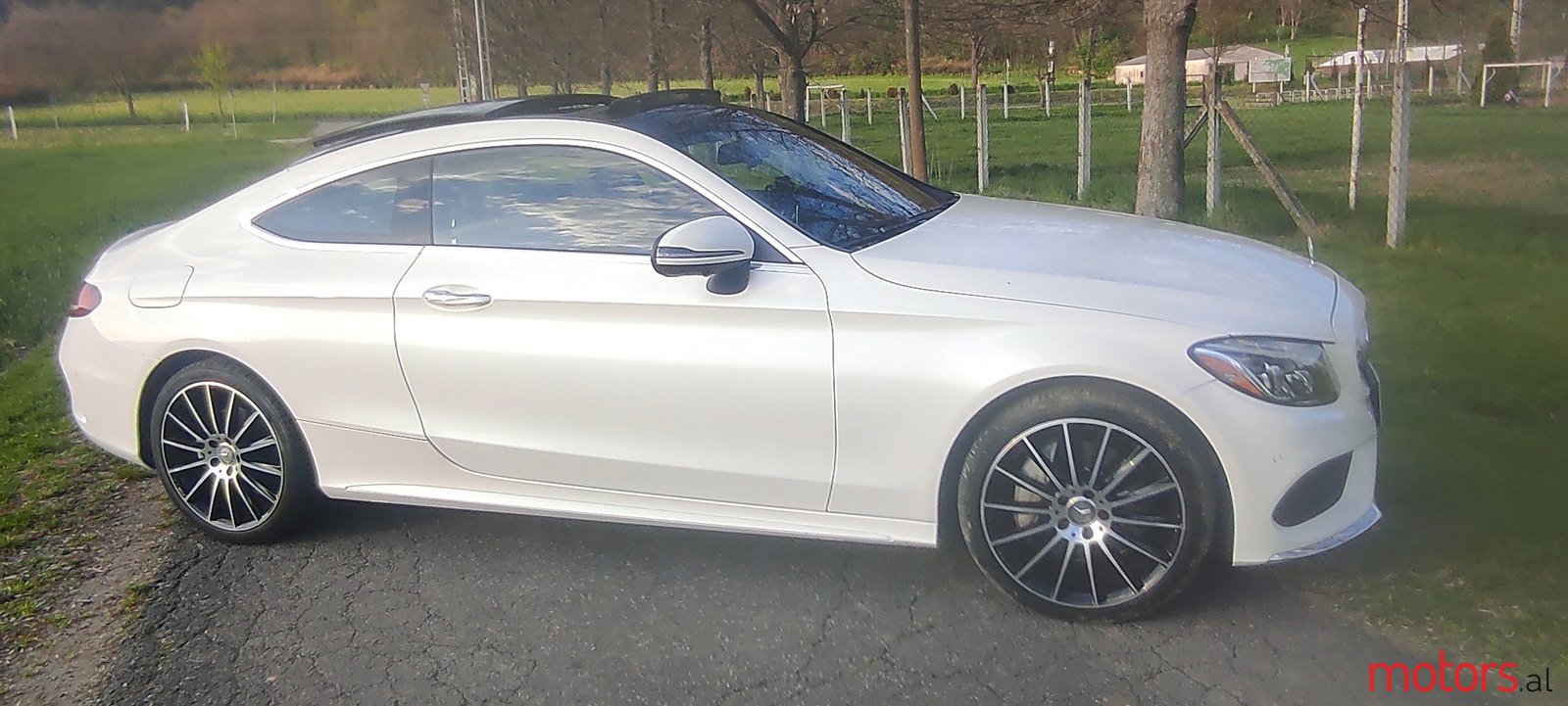 2016' Mercedes-Benz C 300 photo #5