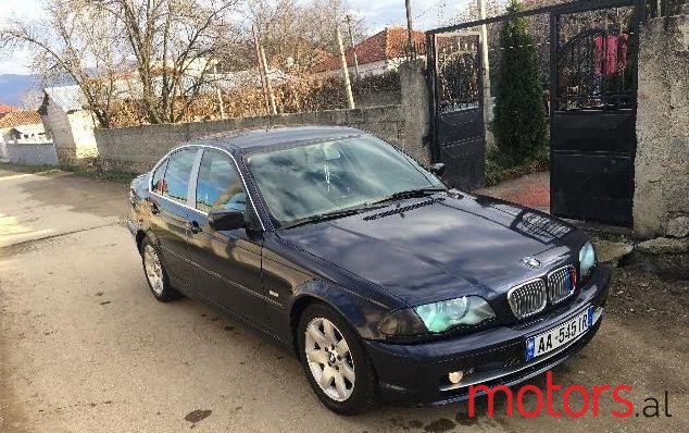 1999' BMW 320 photo #1