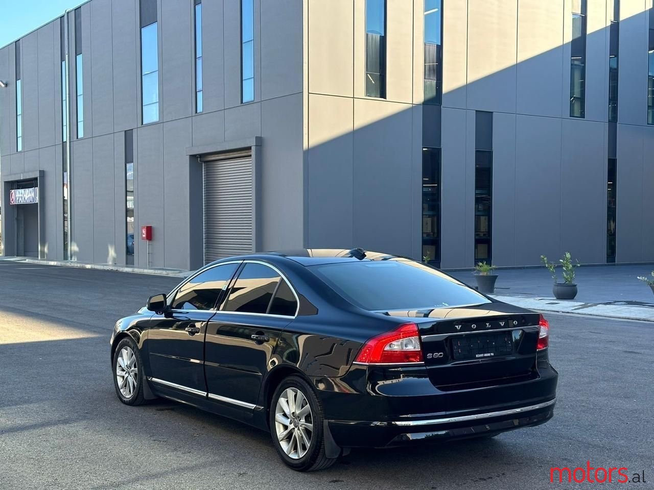 2014' Volvo S80 photo #6