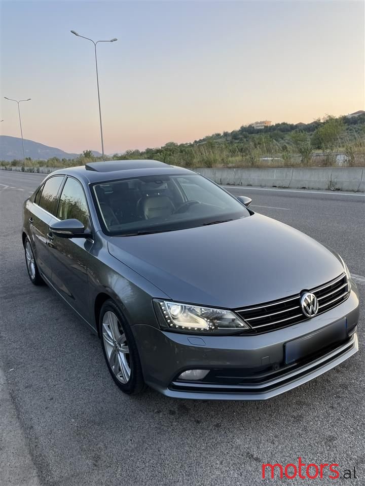 2015' Volkswagen Jetta photo #1