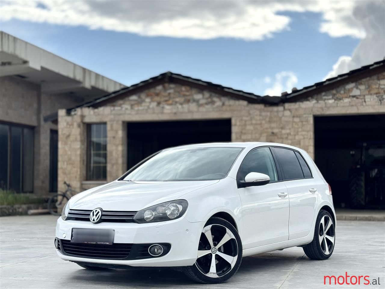 2013' Volkswagen Golf photo #6