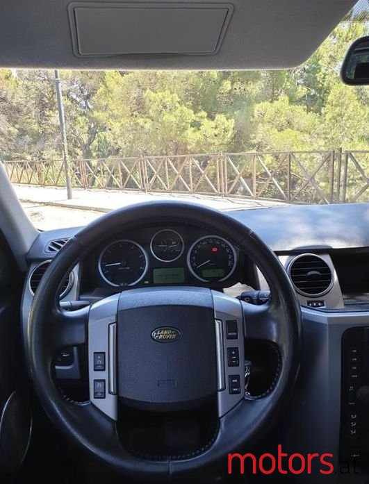 2009' Land Rover Discovery photo #2