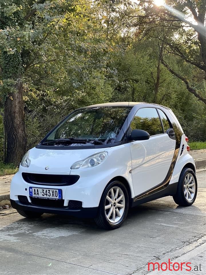 2008' Smart Fortwo photo #2