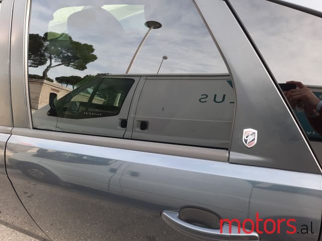 2010' Ford Focus photo #4