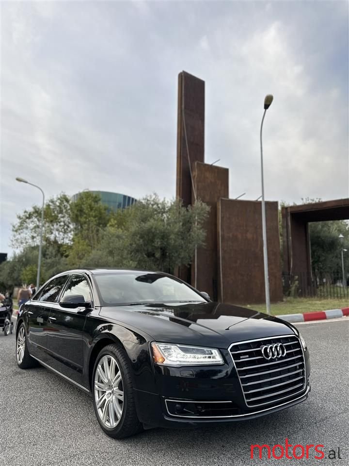 2015' Audi A8 photo #1