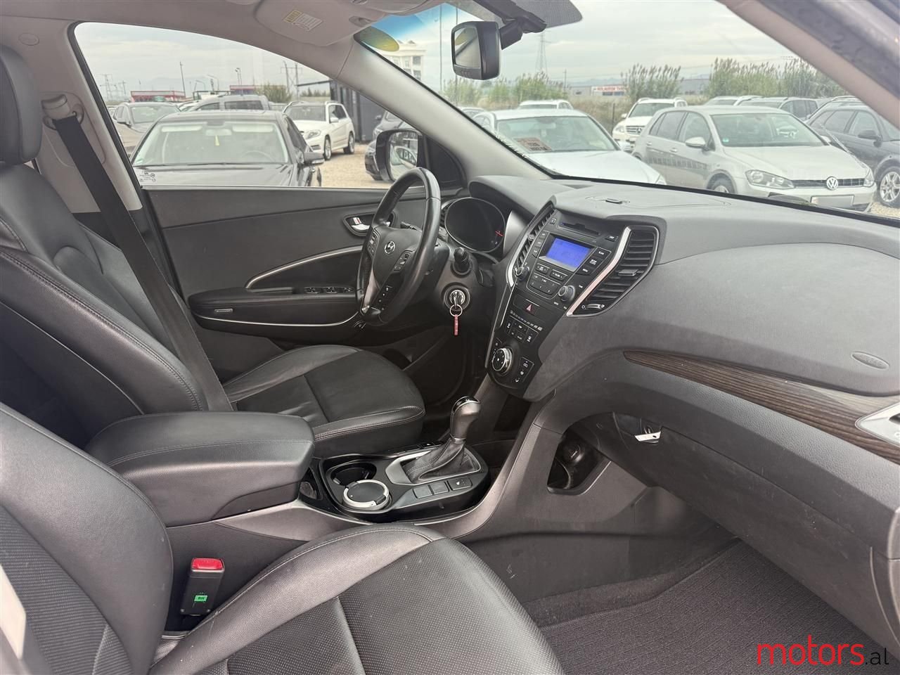 2013' Hyundai Santa Fe photo #5