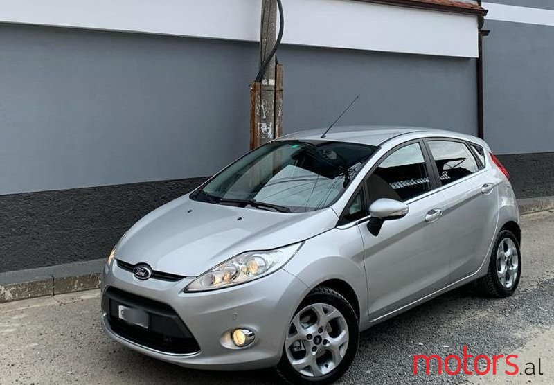 2010' Ford Fiesta photo #1