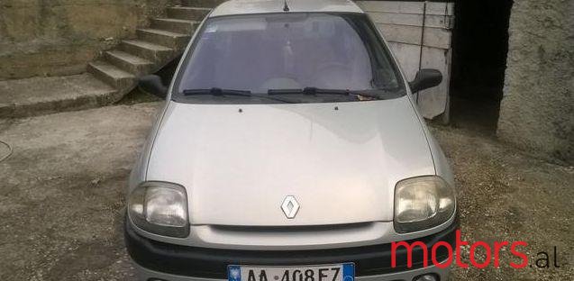 2000' Renault Clio photo #3