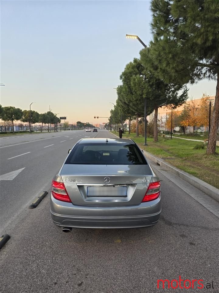 2008' Mercedes-Benz 220 photo #6