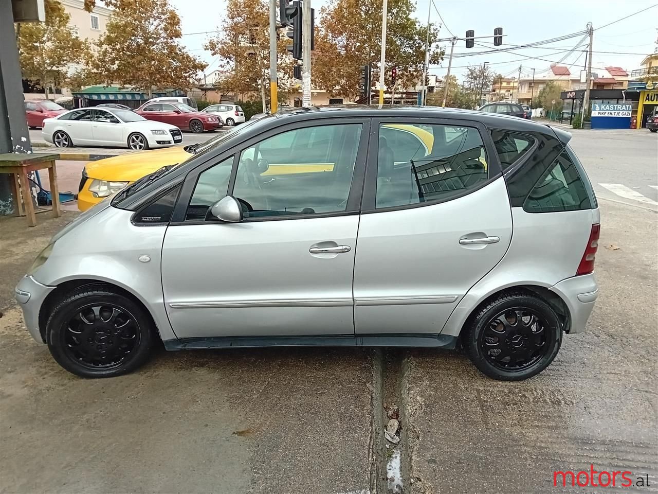 2001' Mercedes-Benz A 170 photo #3