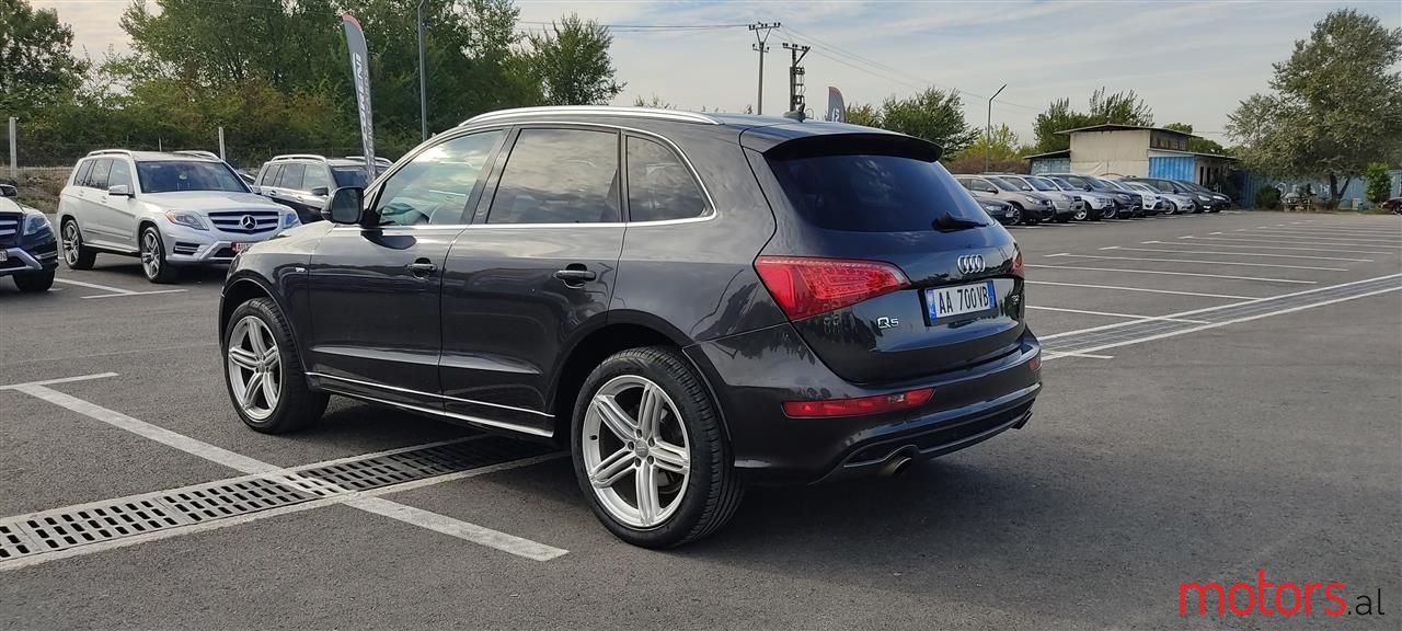 2010' Audi Q5 photo #4