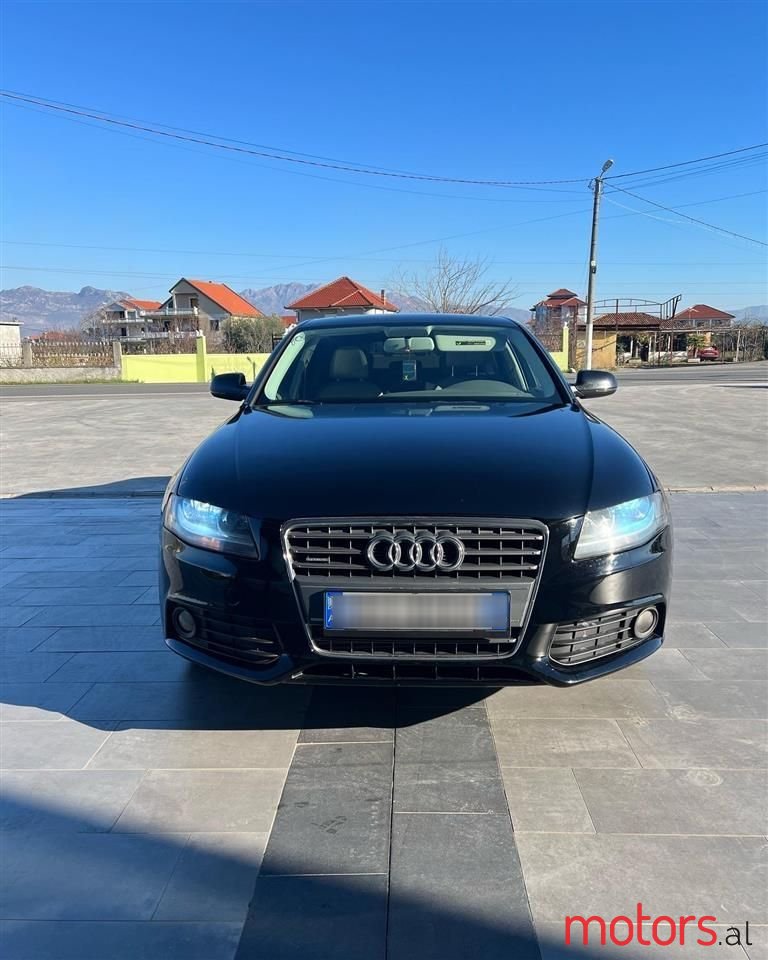 2010' Audi A4 photo #1