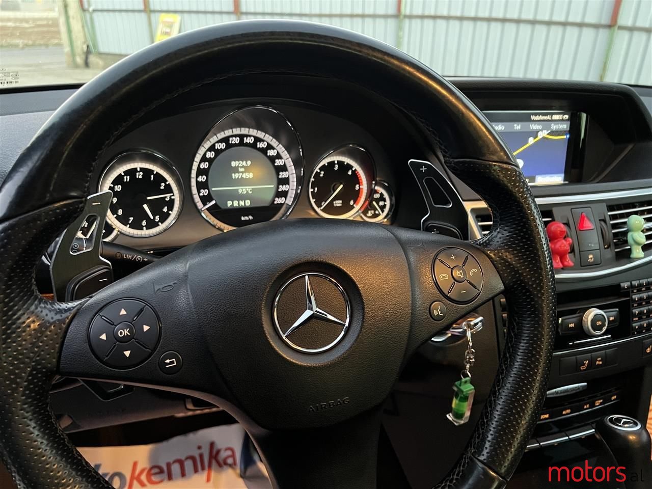 2009' Mercedes-Benz 220 photo #3