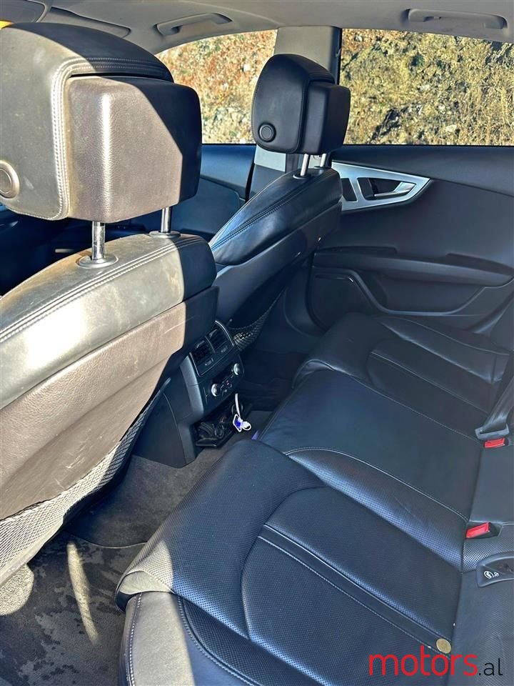 2013' Audi A7 photo #6