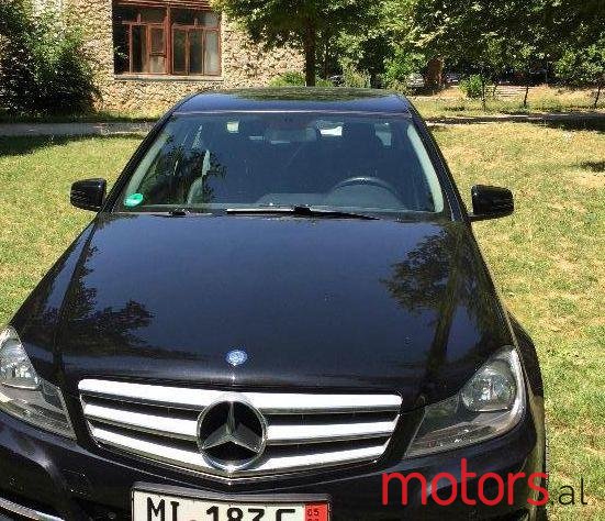 2013' Mercedes-Benz C-Class photo #1